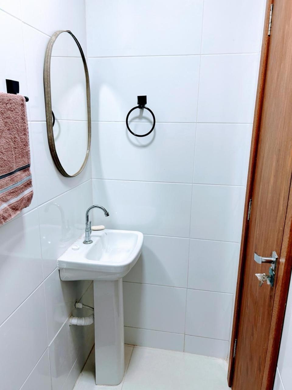 Estudio Novo Bem Equipado 塞拉 外观 照片
